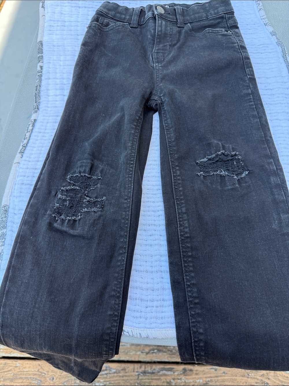 Kids' Black Distressed Jeans
